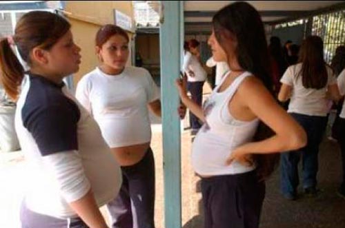Venezuela: De cada 100 mujeres embarazadas, 25 son adolescentes
